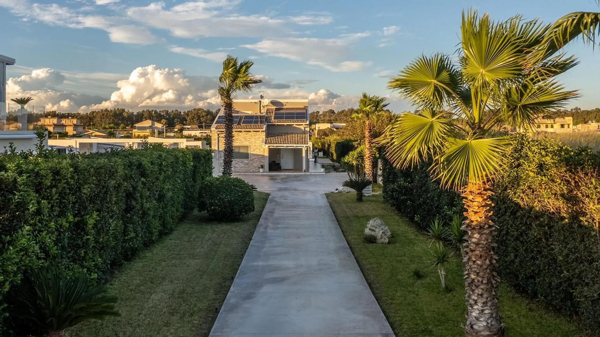 Villa Gemma Mare E Piscina Riscaldata Santa Maria Del Focallo 0*,